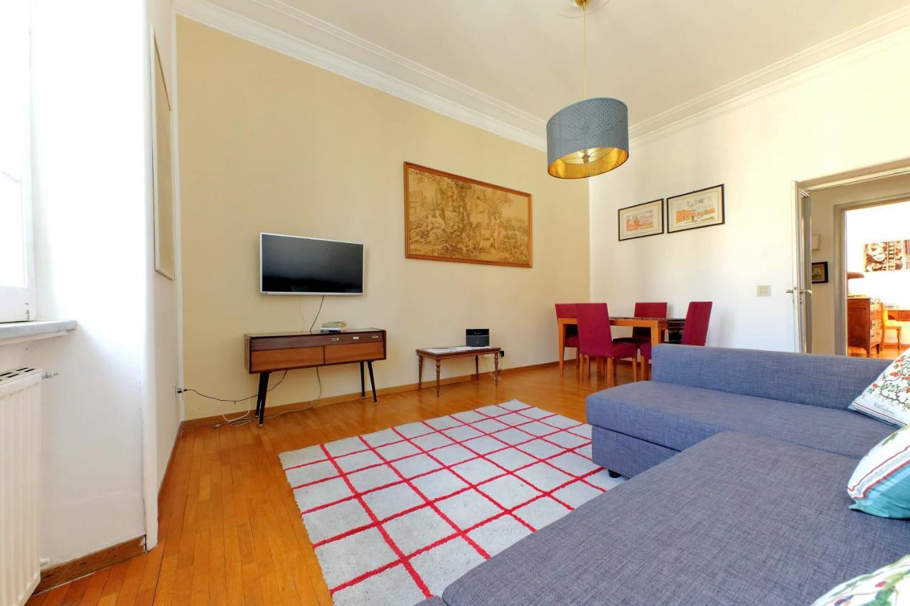 4Bnb - Chinotto Spacious Apartment ローマ エクステリア 写真