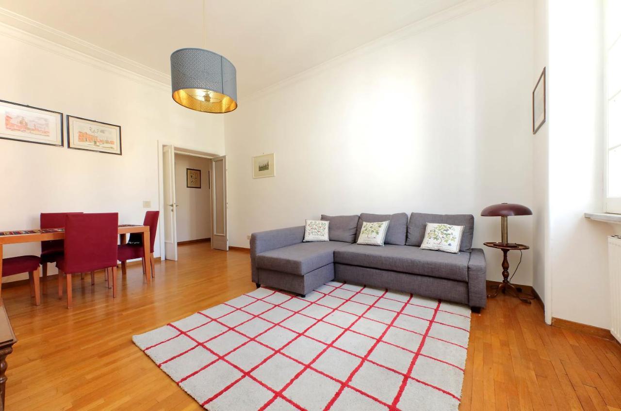 4Bnb - Chinotto Spacious Apartment ローマ エクステリア 写真